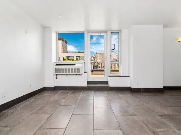 164 Attorney Street 702 image 3 of 8