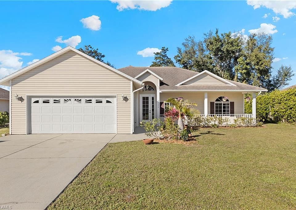 1st image of 25250 Divot Dr