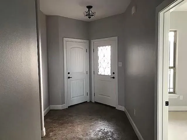 3 bed, 1418 sqft, $2,450 — Photo 3