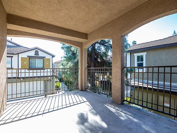 3rd image of 25816 Iris Ave Unit A