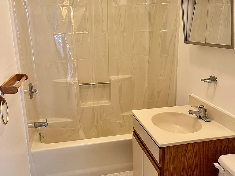 27 Maple Ave #2 — Photo 16
