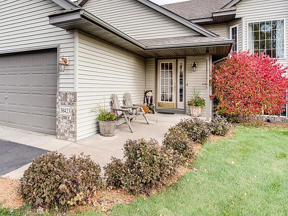 2nd image of 38423 Casselberry Ct