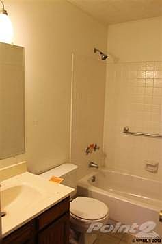 5th image of 1116 Pinecrest St