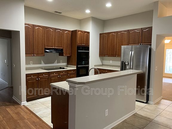 2nd image of 13447 Teddington Ln
