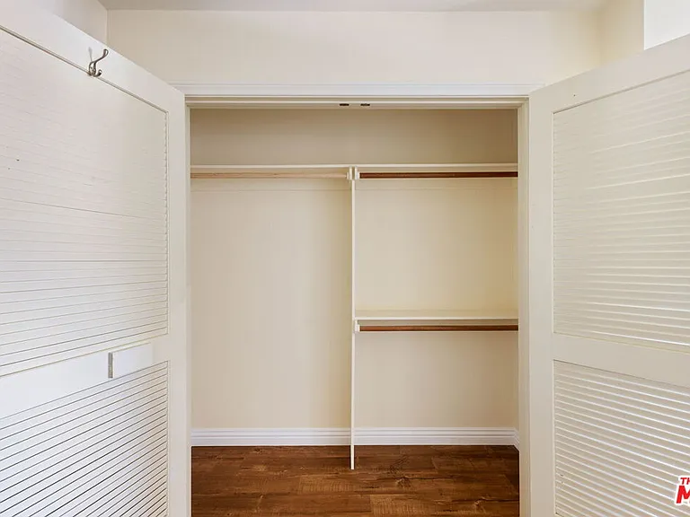 5237 San Feliciano Dr — Photo 25