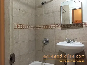 Rented by aptsandlofts.com