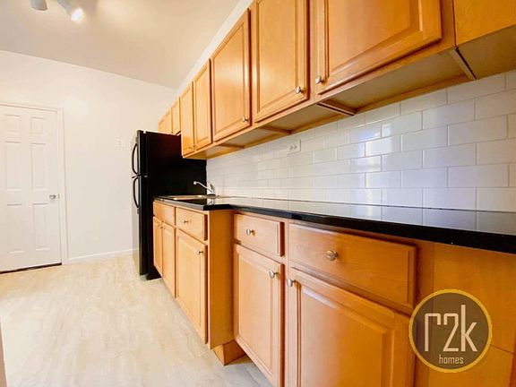 3rd image of 31-69 33rd St #19C