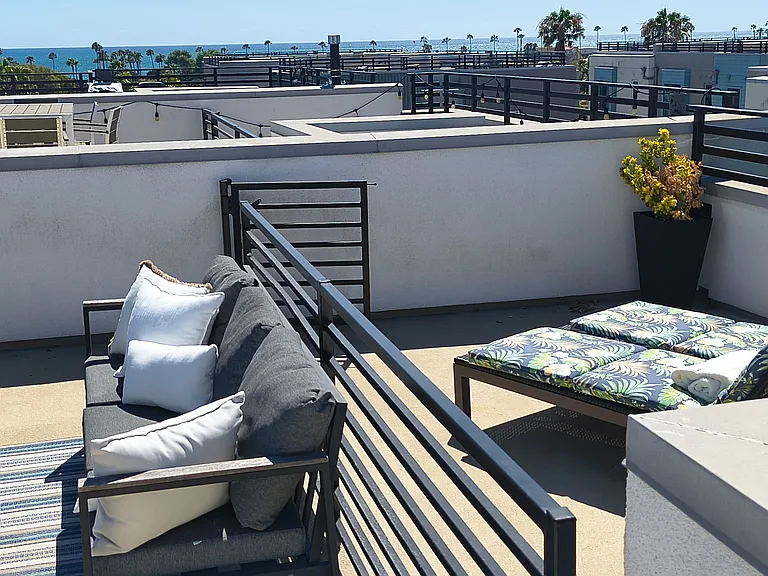 1566 Vista Del Mar Way #3 — Photo 31
