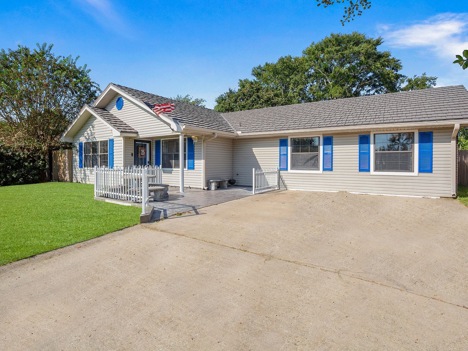 405 Ginger Dr, Diberville, MS 39540 Zillow