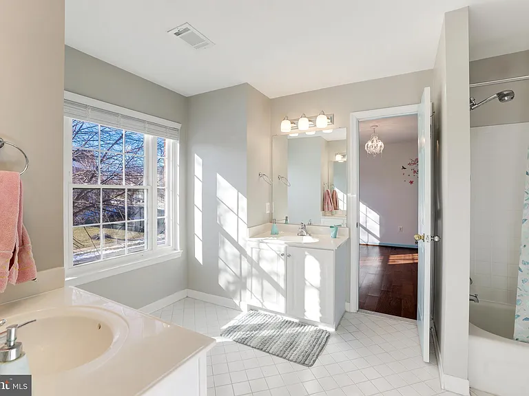 43258 Meadowood Ct — Photo 29