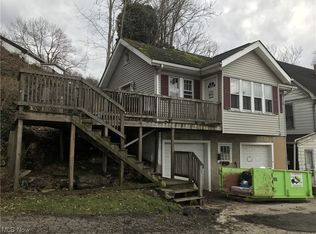 176 9th St, Wellsburg, WV 26070