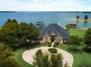 506 Chambers Point Dr, Kerens, TX 75144