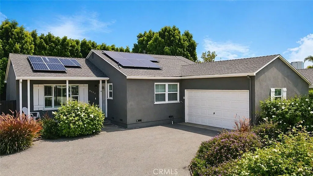 3 bed, 1457 sqft, $4,800 — Photo 1