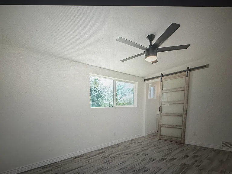 3661 W Eastham Ln — Photo 5