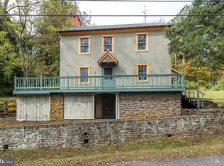 150 Woodland Dr, Upper Black Eddy, PA 18972