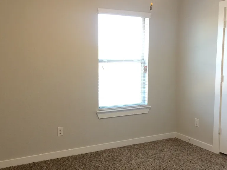 1021 W Sierra Vista Ct — Photo 10