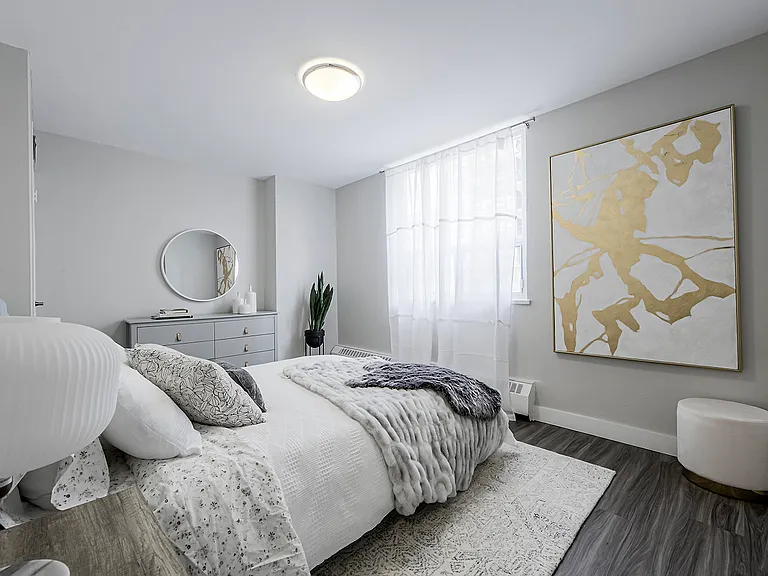 100 Gowan Ave #604 — Photo 10