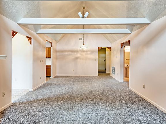 5th image of 4482 Southbridge Ct