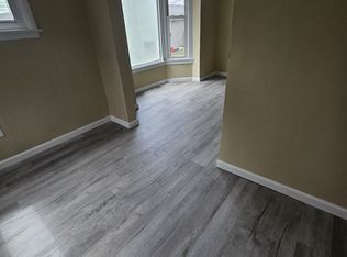 94 7th Ave, Carbondale, PA 18407