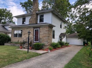 1015 N Main St, Three Rivers, MI 49093