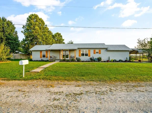 419174 E 1100th Rd, Checotah, OK 74426