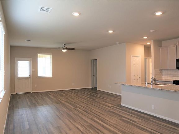 5th image of 26011 Windy Prairie Ct