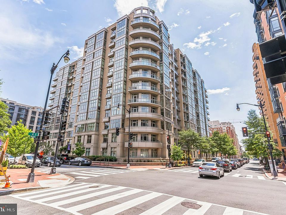 1st image of 811 4th St NW Unit 416