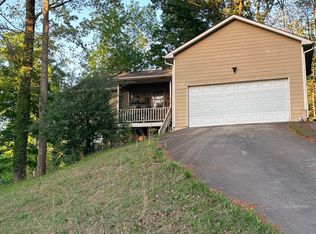 124 Mays Landing Rd, Stockbridge, GA 30281