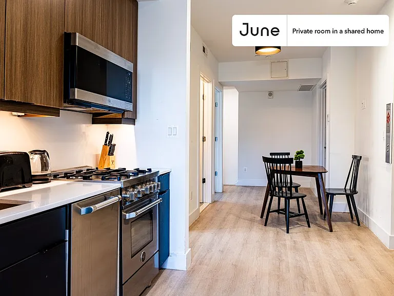 2147 P St NW #A — Photo 7