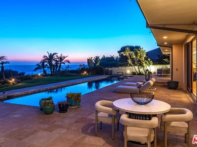 6417 Merritt Dr, Malibu, CA, 90265
