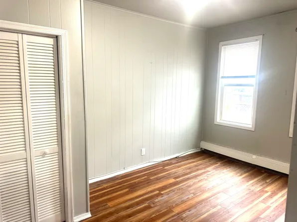 103 Kennedy Boulevard image 11 of 11