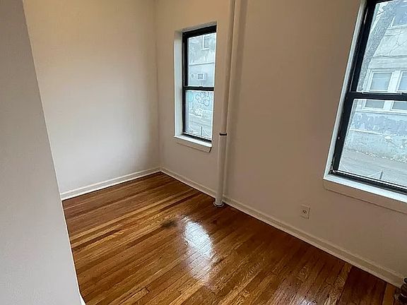 5th image of 29-21 21st Ave Unit A