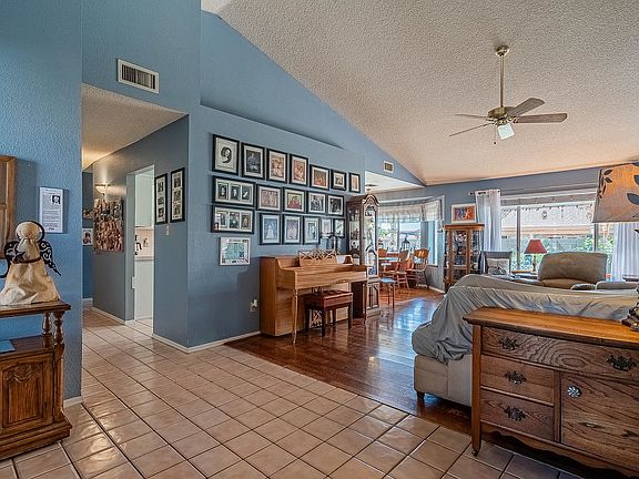 5th image of 3559 W 12th Ln