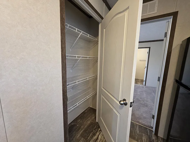 699 Oregon St #699 — Photo 11