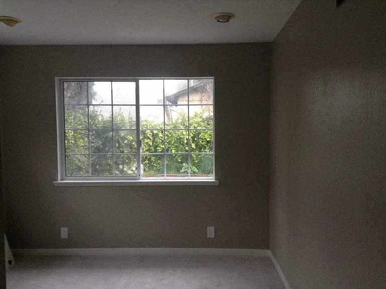 6940 Burning Tree Ct — Photo 8