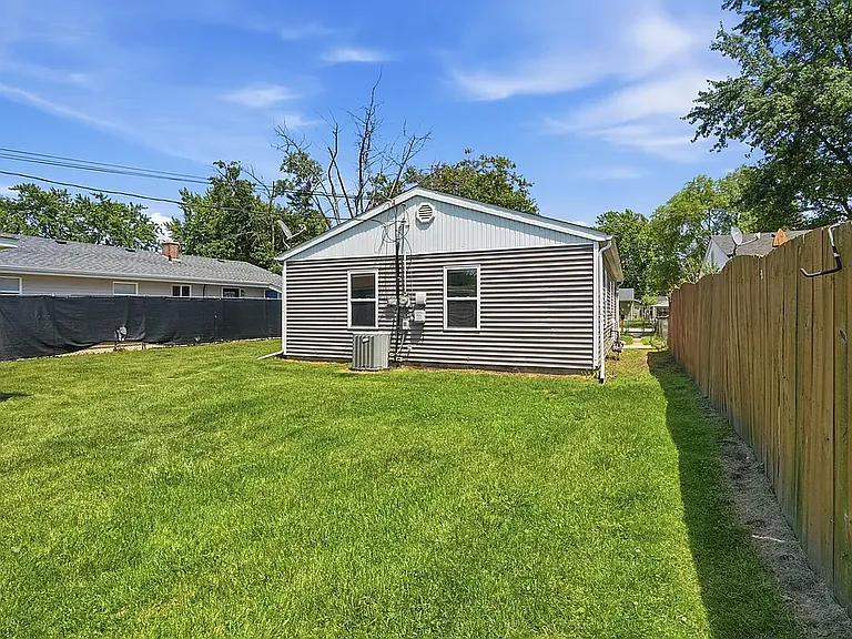 6612 Rhode Island Ave — Photo 15