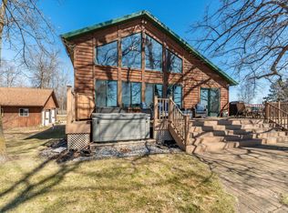 43260 Round Lake Dr, Ottertail, MN 56571