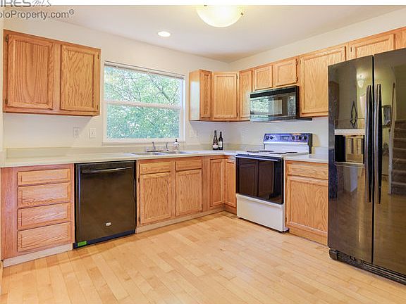 Big kitchen