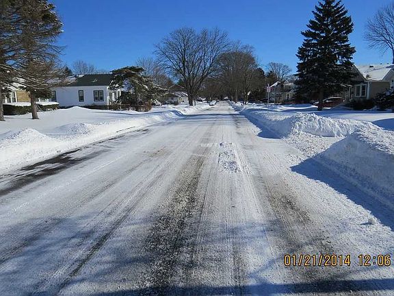 4th image of 1703 Wicke Ave
