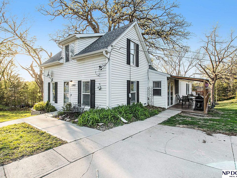1st image of 1202 Avenue A