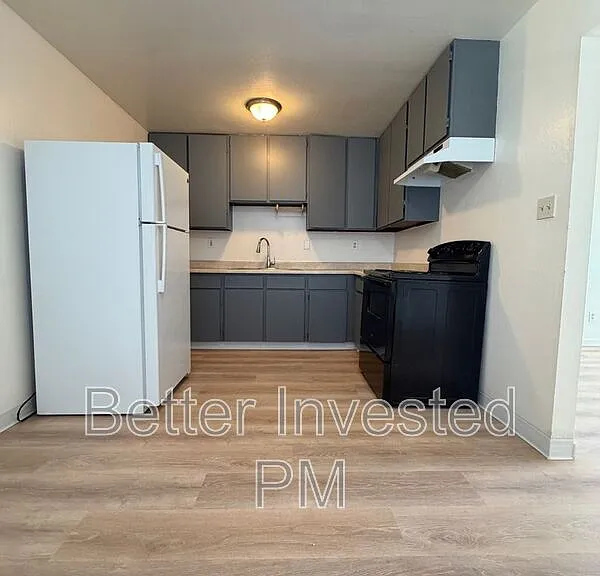 304 Cooper Ln #G — Photo 4