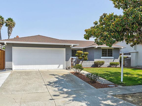 2nd image of 197 Tulip Blossom Ct