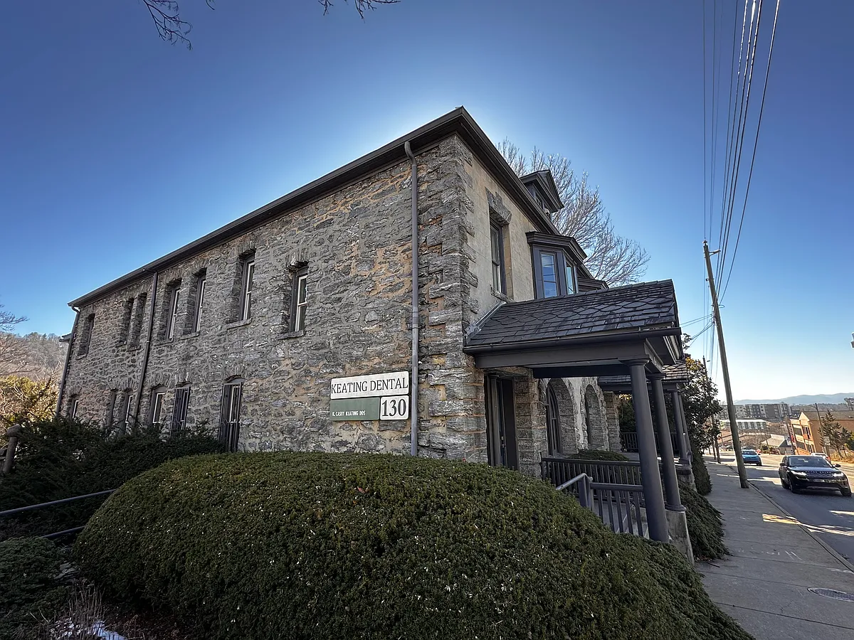 Building Photo - 130A Biltmore Ave #130A