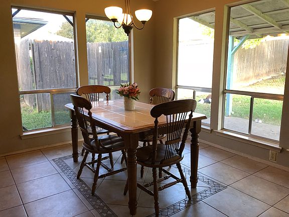 3rd image of 4616 Cinnamon Hill Dr