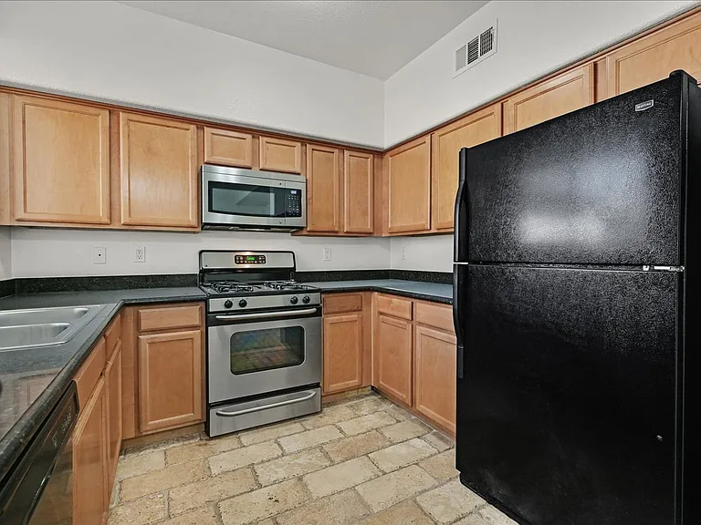 1709 King James St #204 — Photo 14