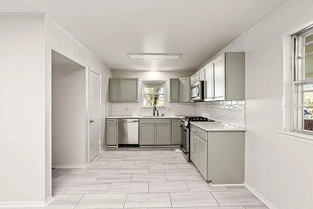 921 N Bryan St #1 — Photo 9