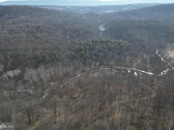 Sir Johns Run Rd, Berkeley Springs, WV 25411