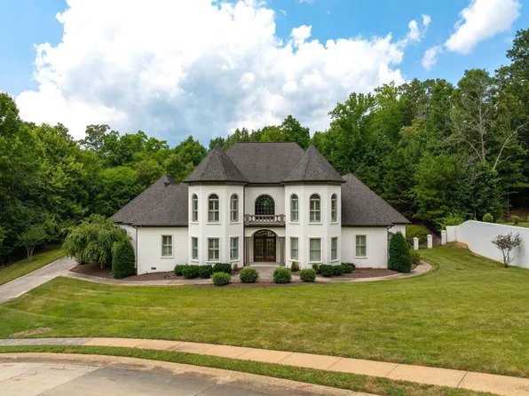715 Pembridge Cir NW, Cleveland, TN 37312