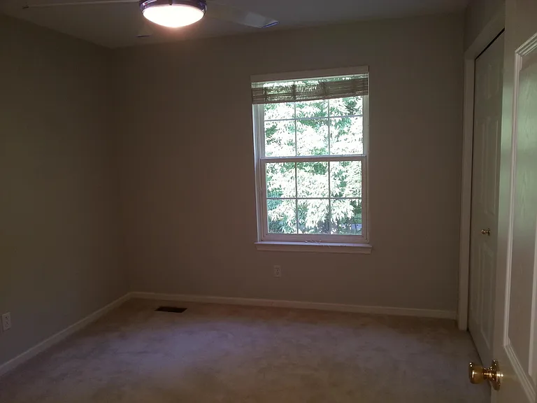 3101 Yosemite Dr — Photo 16