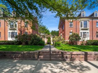 496 Whitney Ave APT 1C, New Haven, CT 06511